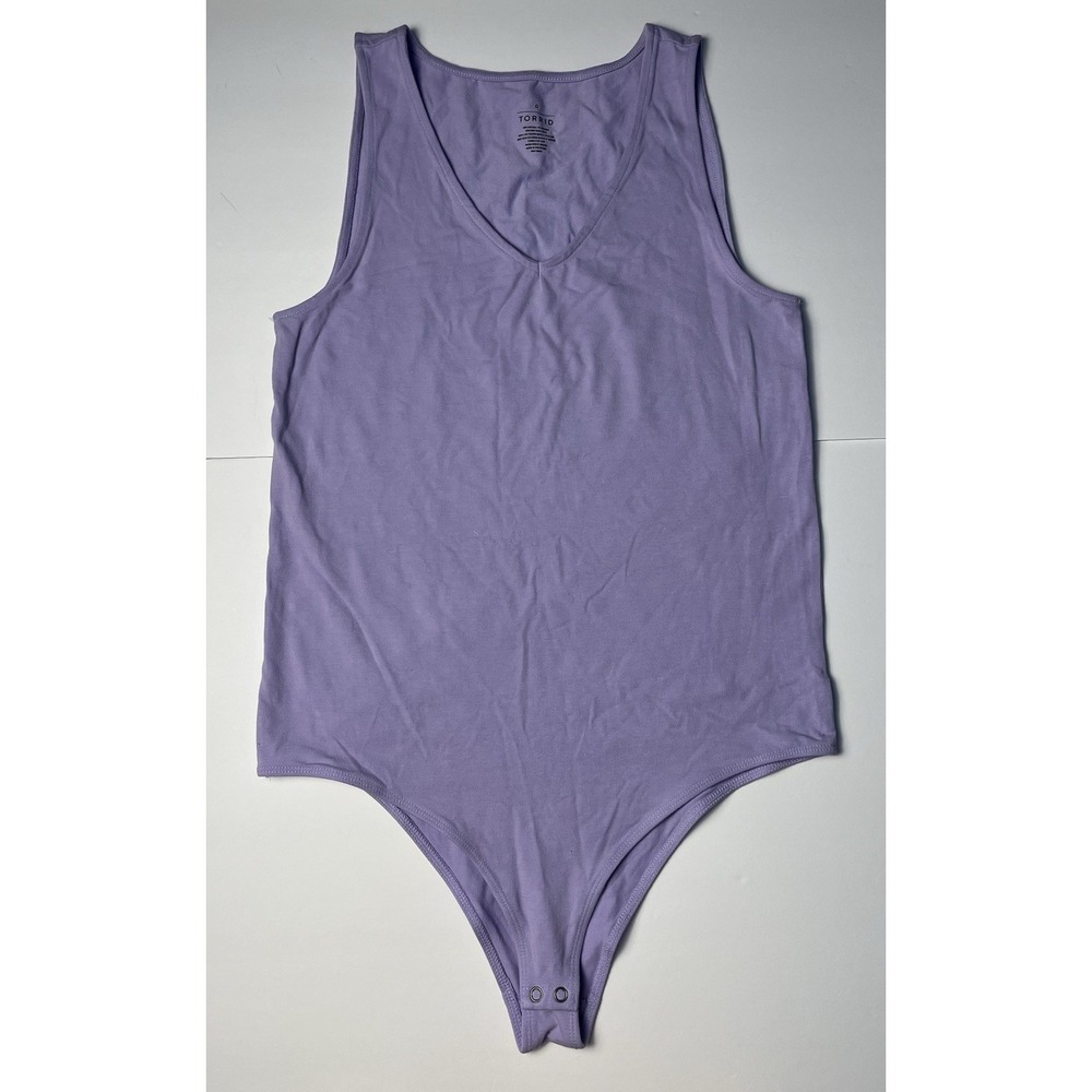 Torrid Lavender Deep V Bodysuit Stretch Machine Washable Size 0 L 12